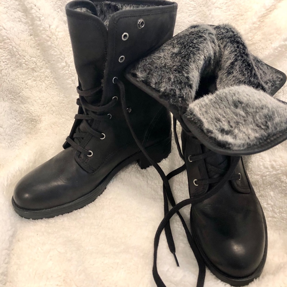 Goretex Clarks Boots